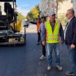 Au început lucrările de asfaltare a străzii Zăvoiului din Călărași